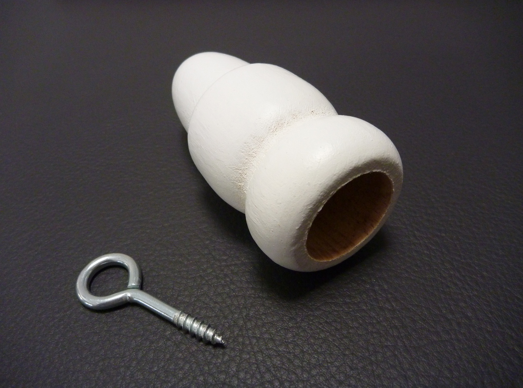 Endkappe mit Schraube