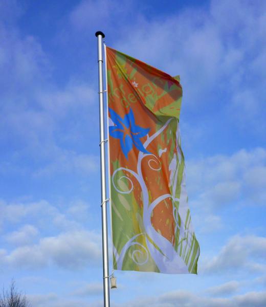 Werbeflagge mit längerer Haltbarkeit